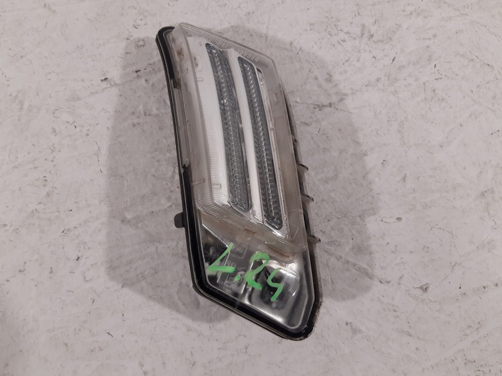 фото №1, Volvo xc60 1 i лампа led противотуманная фара дневные drl правый