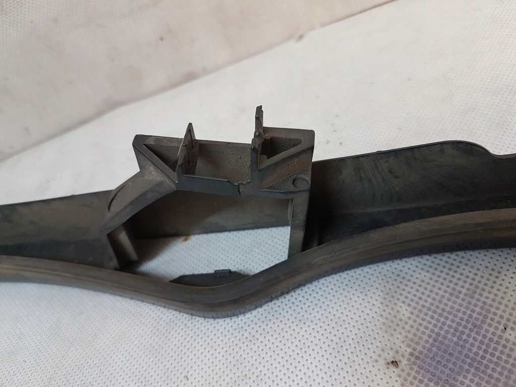 фото №6, Bmw e46 lci lift молдинг лампы левый перед 7030551