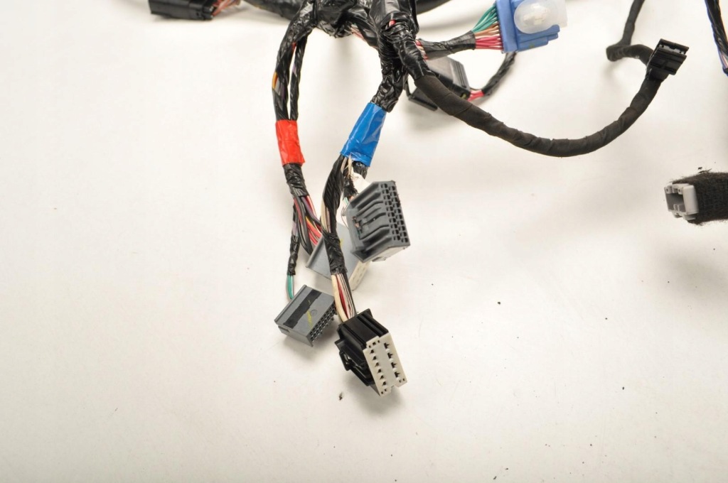 фото №10, Tesla model s p85d 691km джгут електрична 1004417-90-p