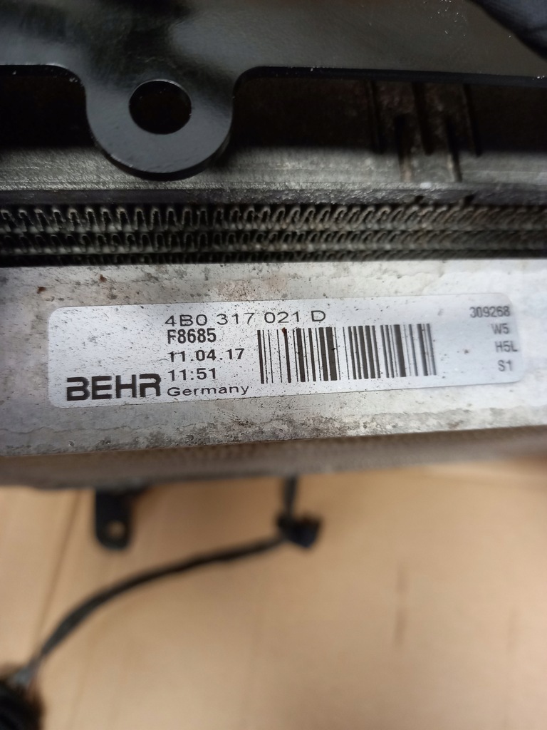 фото №7, Радиатор wody масла bentley continental gt gtc 4.0 v8 4b0317021d 3w0122205