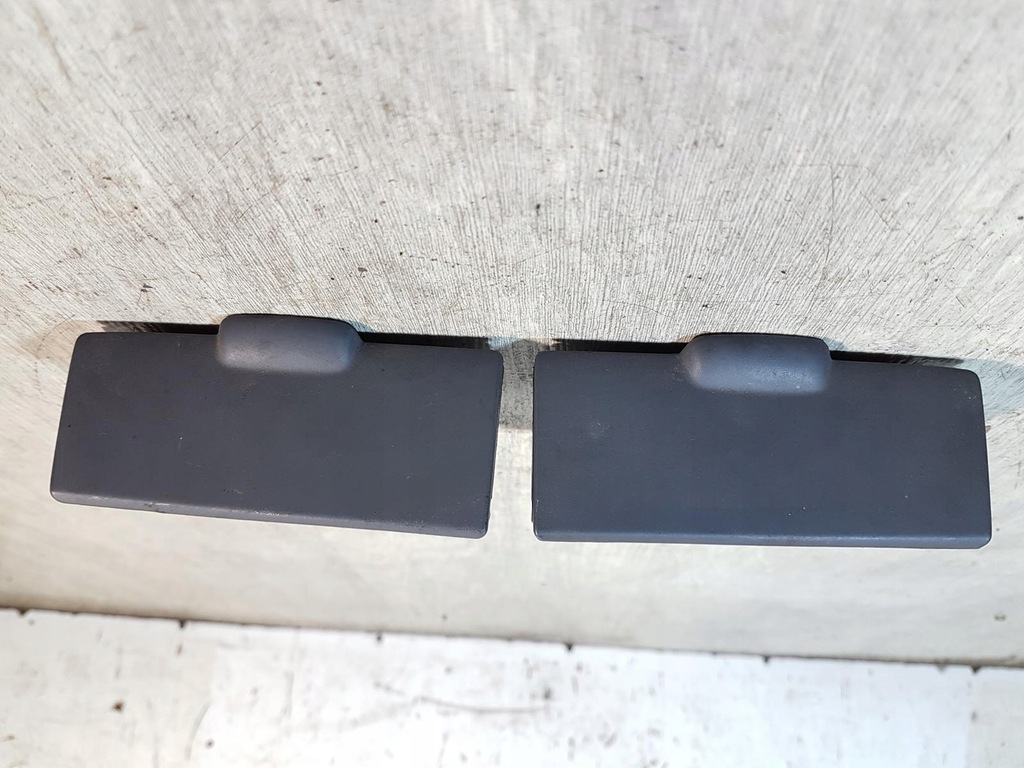 фото №1, Попільничка двері задня toyota previa estima kpl