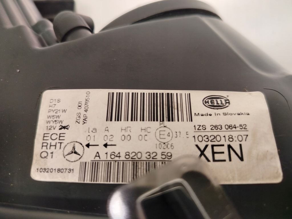 Купить Mercedes ml w164 рестайлинг  ксенон поворотный лампа правая левая