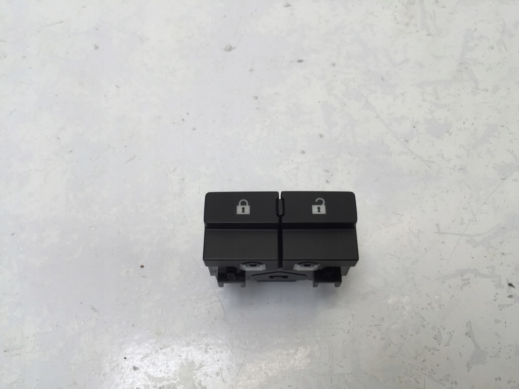 фото №1, Qashqai iii j12 2022 кнопка центрального замка