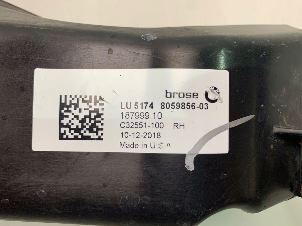 фото №5, Bmw x6 f16 канал воздуха перед передний правый 8059856