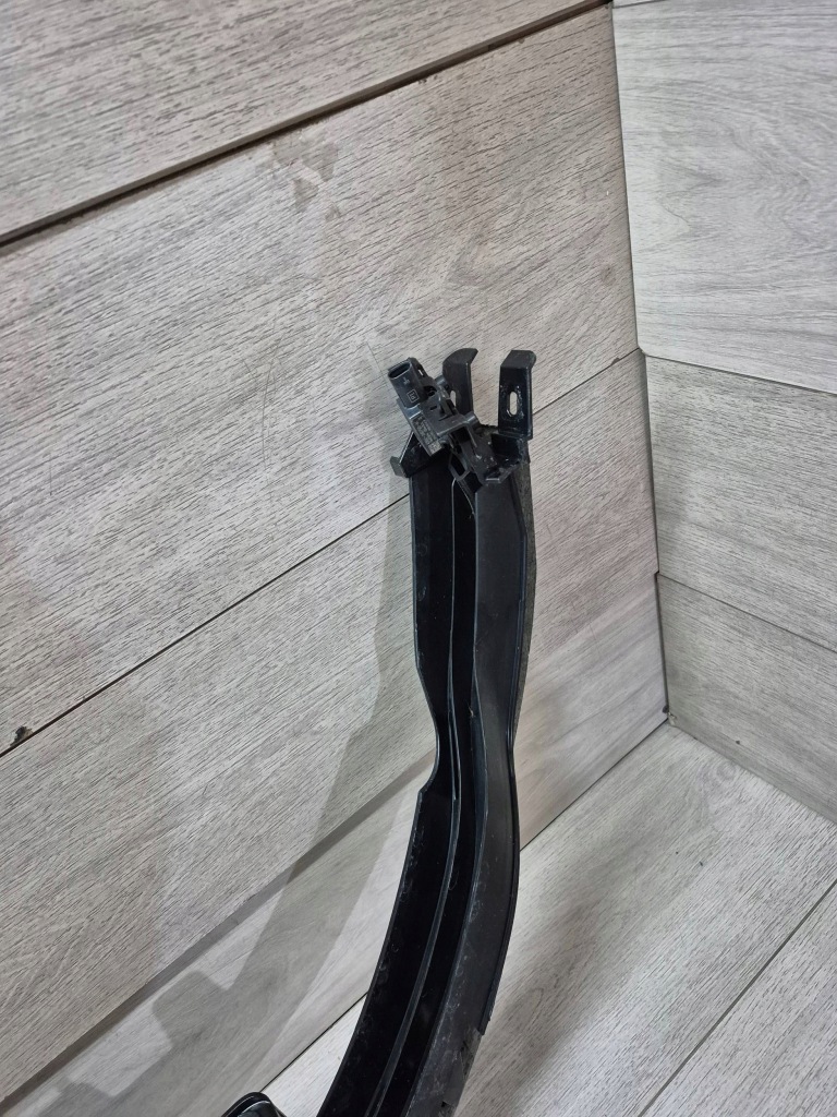 15779. evoque абсорбер бампер перед k8d2-17d926-bc Ціна