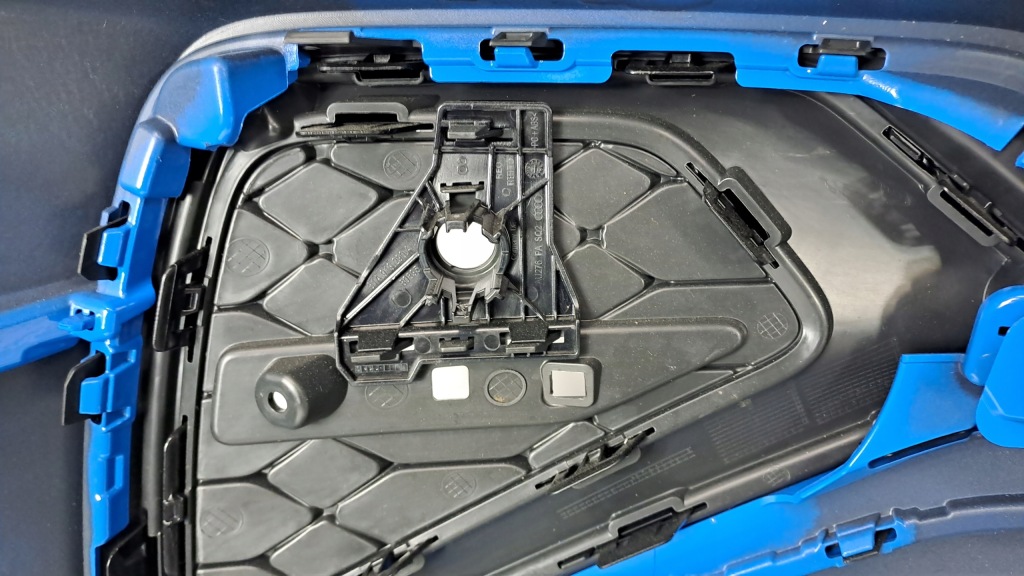 фото №12, Бампер задній audi q2 ii lift оригінальний номер 81a807511c lv5c