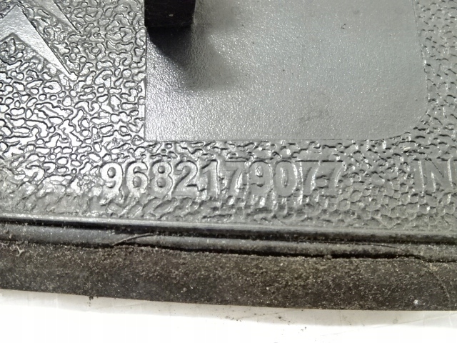 фото №6, Citroen berlingo iii лівий трикутник заглушка крила передній перед