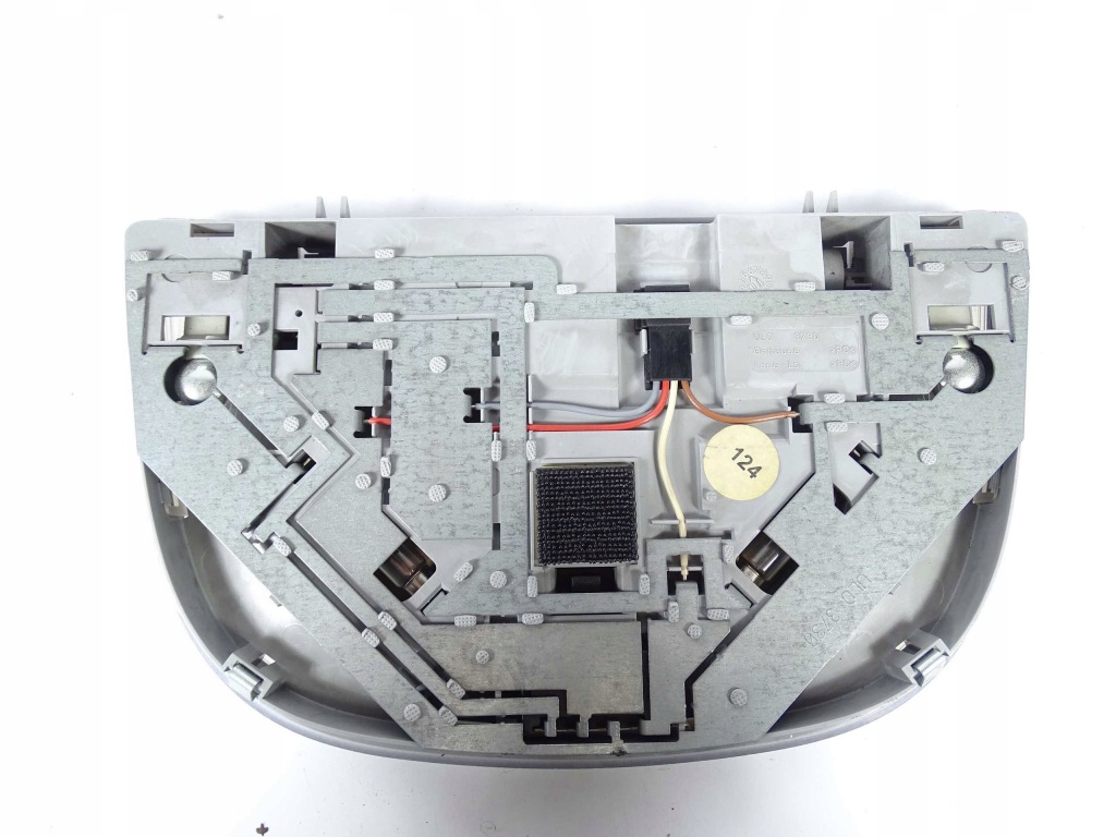 фото №3, Mercedes s klasa w220 лампа стеля задня