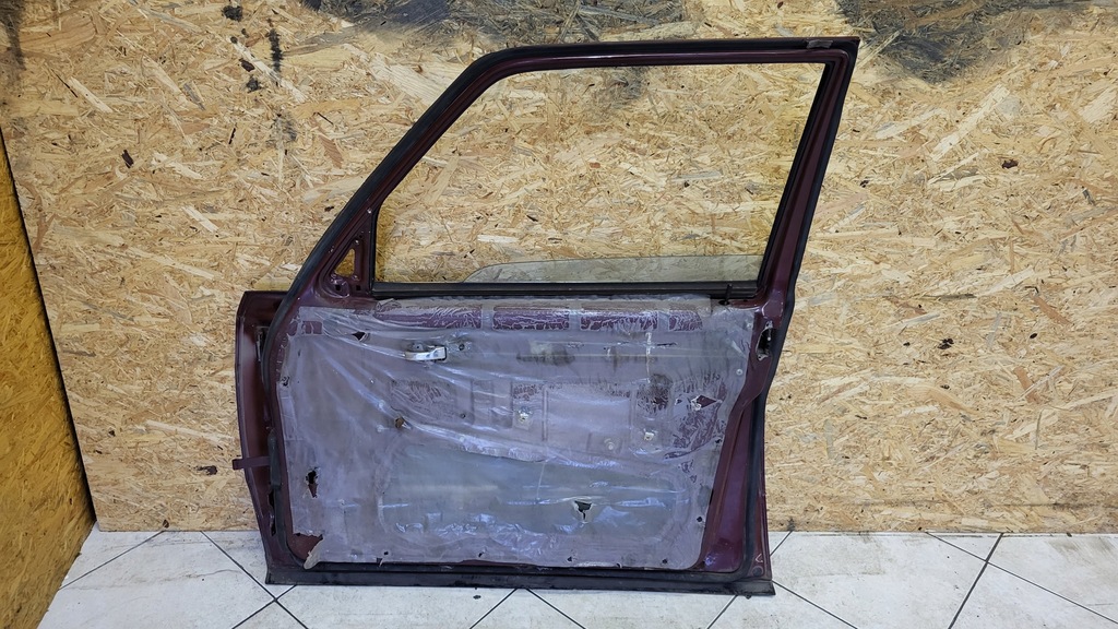 фото №12, Дверь правый перед mercedes w123