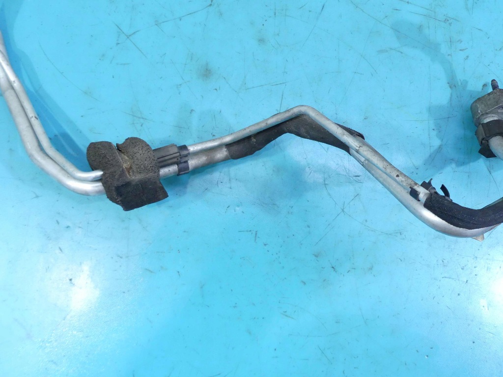 фото №3, Шланг трубка кондиционера volvo v60 i 2.4 d5 2014