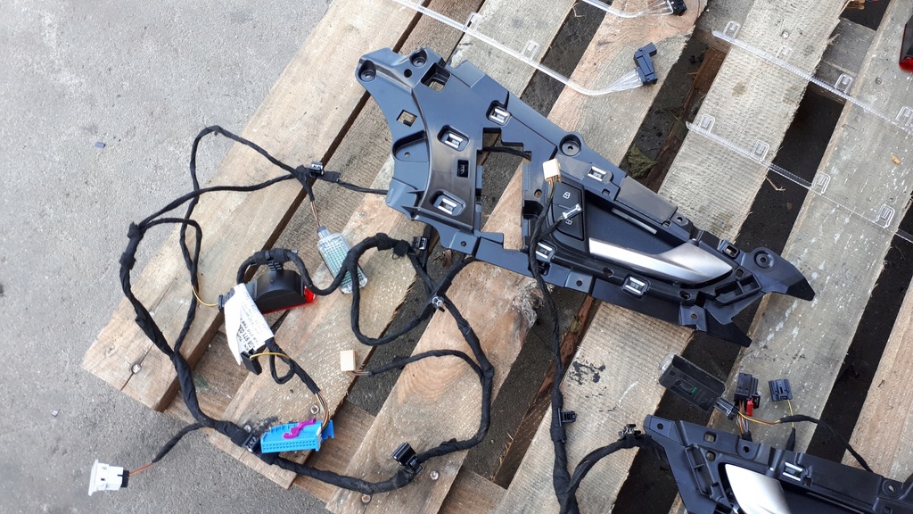 фото №2, S7 4g a7 ручка подсвечиваемые amiente led дверь