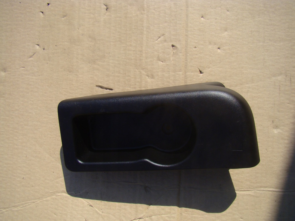 фото №1, Кронштейн na чашка renault grand scenic iv 897000359r