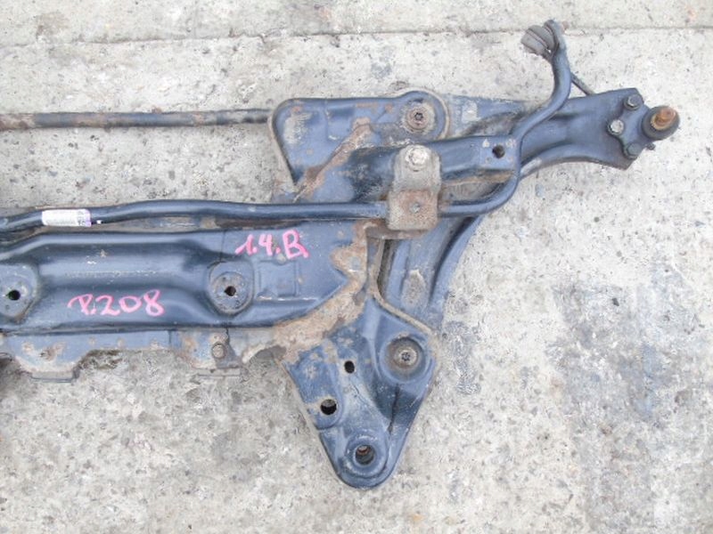 фото №3, Peugeot 208 подрамник передние подрамник подрамник