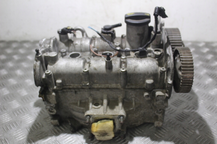 фото №1, Головка двигателя skoda citigo 1.0