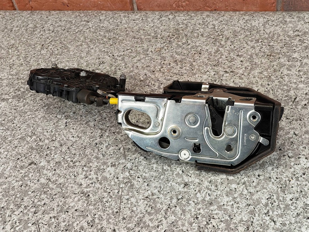 фото №8, Bmw x5 e70 x6 e71 замок дверь правый перед доводчик soft close 7167582