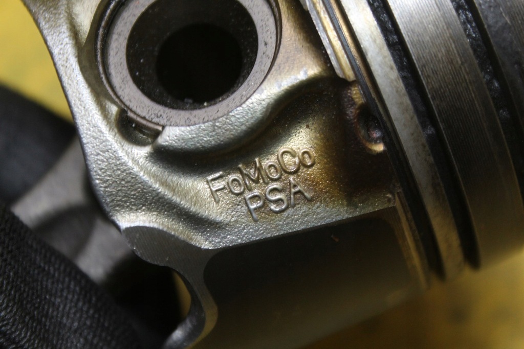 фото №7, Поршень шатун psa 10fdbz peugeot 207 1.4ehdi