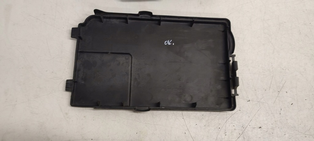 фото №9, Корпус основание аккумулятор vw touran 1,9 tdi