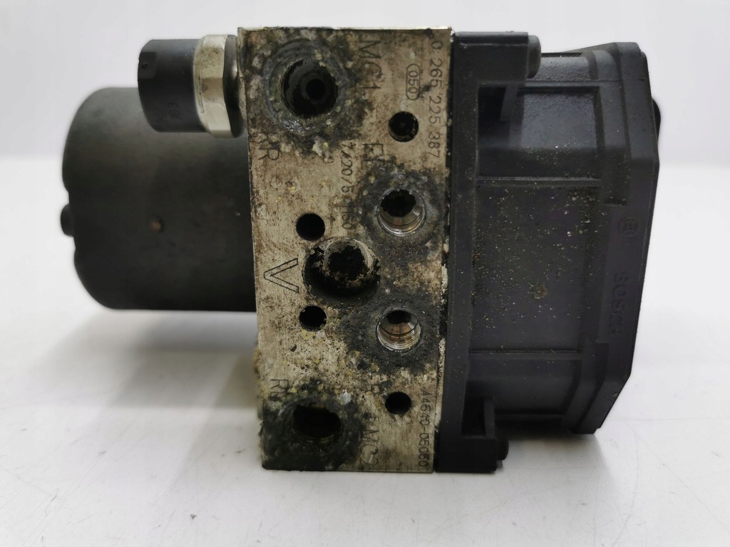 фото №6, Toyota avensis t250 2005 насос abs