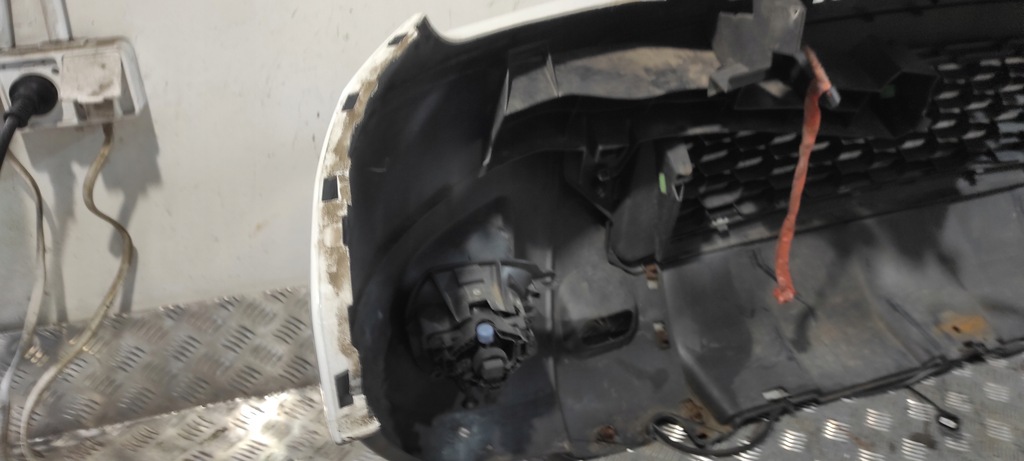 фото №8, Бампер перед kpl. dv369 dacia duster i 13- poznań