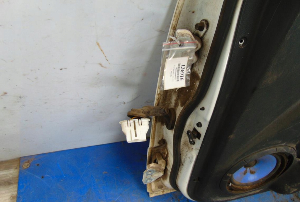 фото №7, Kia sorento двері правий задня