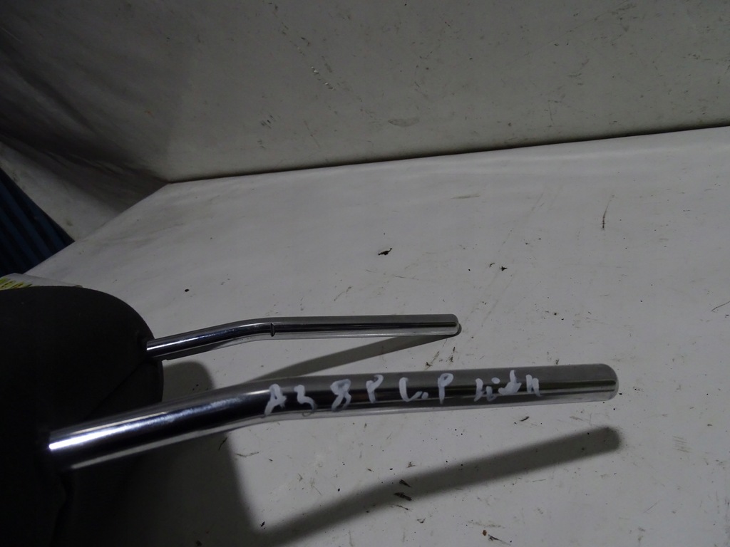 фото №11, Подголовник перед передний правый левый audi a3 8p lift