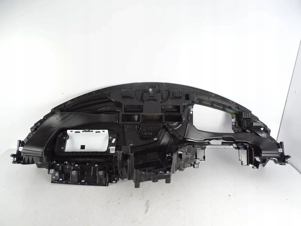 фото №6, Приборная панель консоль audi e-tron gt rs 4j3 4j3857003l czerwona nić