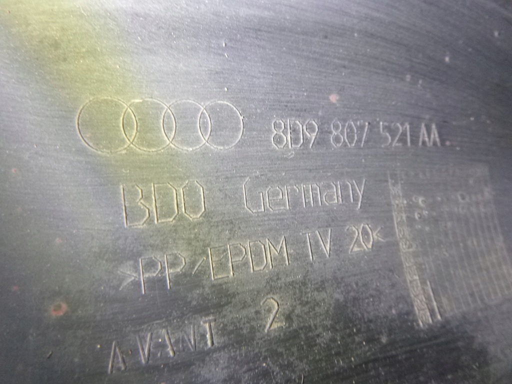 фото №13, Бампер задній audi a4 b5 lz9w kombi 2000