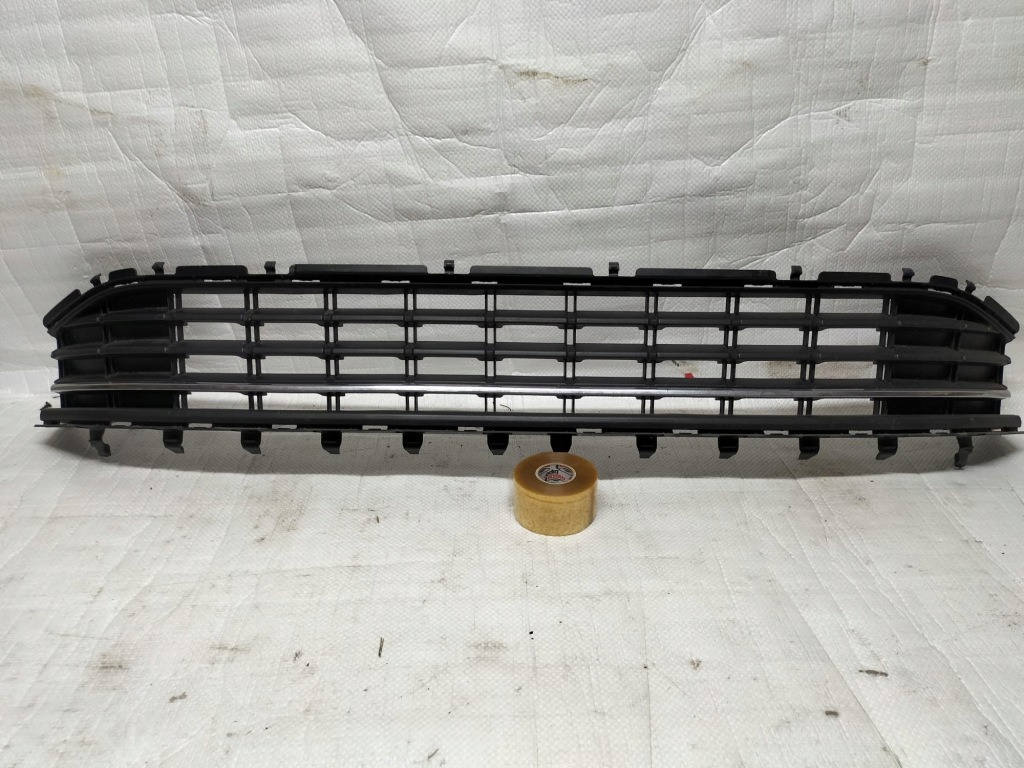 фото №1, Решётка бампера vw golf vii sportsvan 510853677m