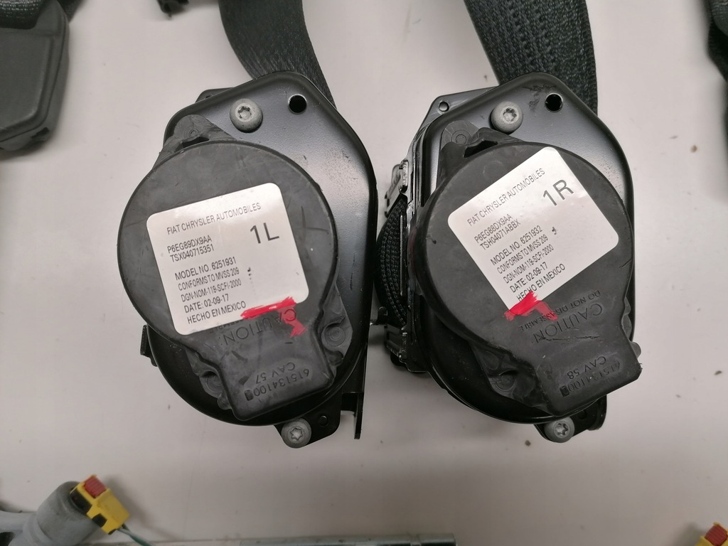 фото №8, Jeep cherokee kl ремни безопасности перед оригинал seat ремни 13-18