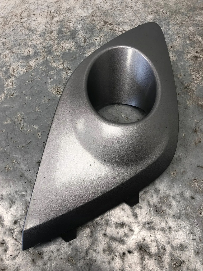 фото №6, Решітка бампера протитуманної фари правий перед renault scenic iii 261520001r