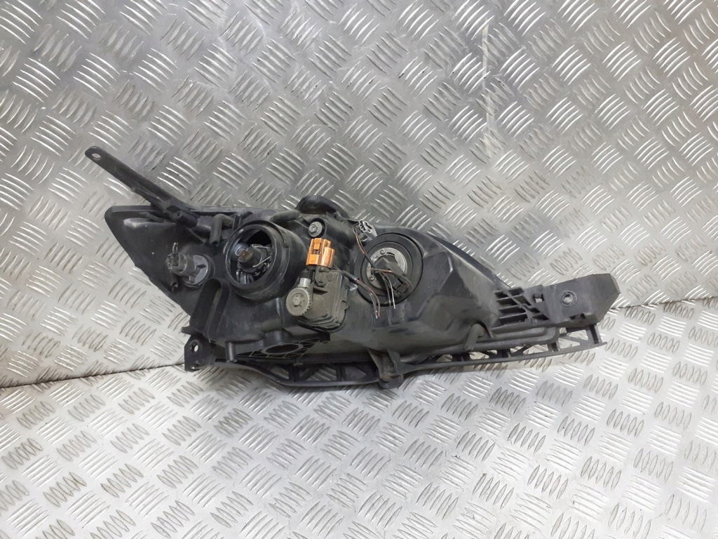 фото №2, Лампа левая передняя mazda 3 bk