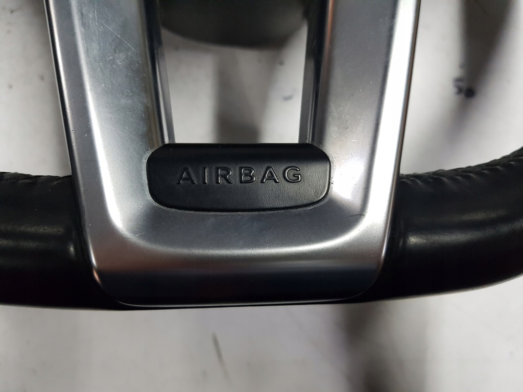 фото №6, Mercedes slk r172 w172 11-15r воздуховод кожаный