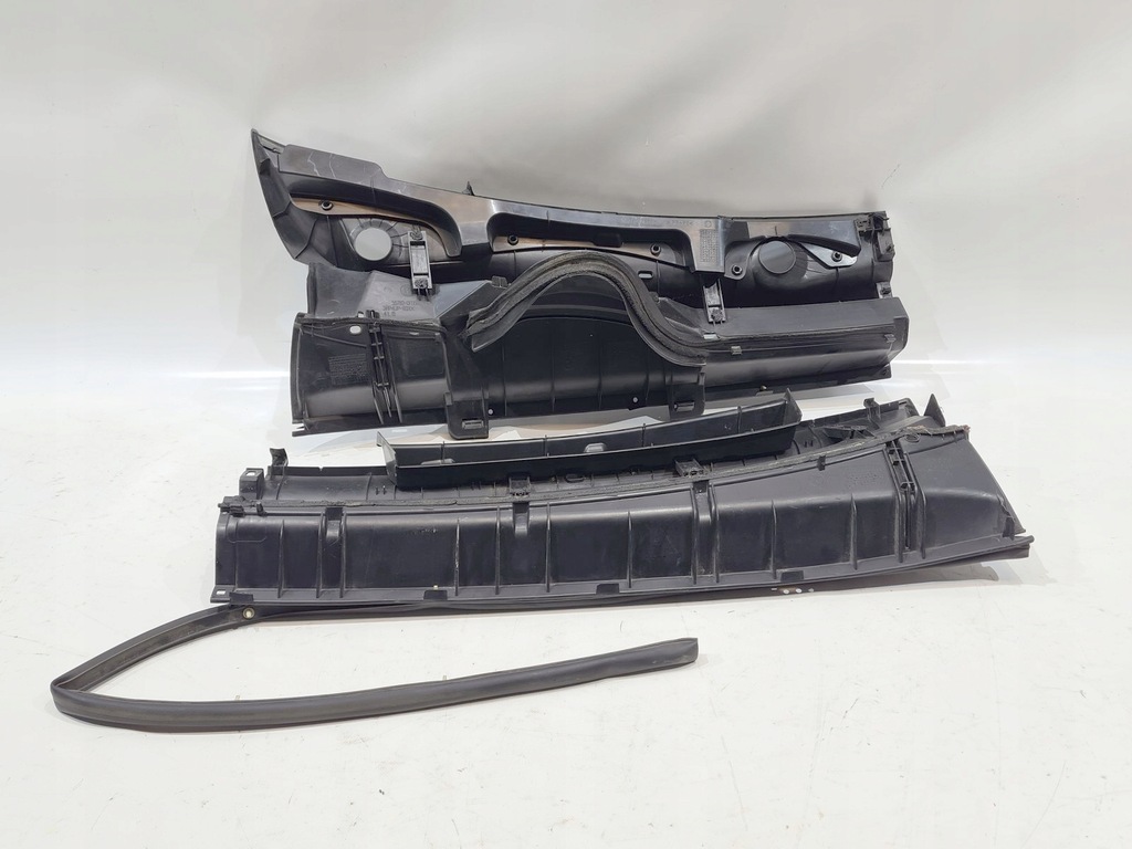 фото №10, Жабо toyota verso 09-18r europa