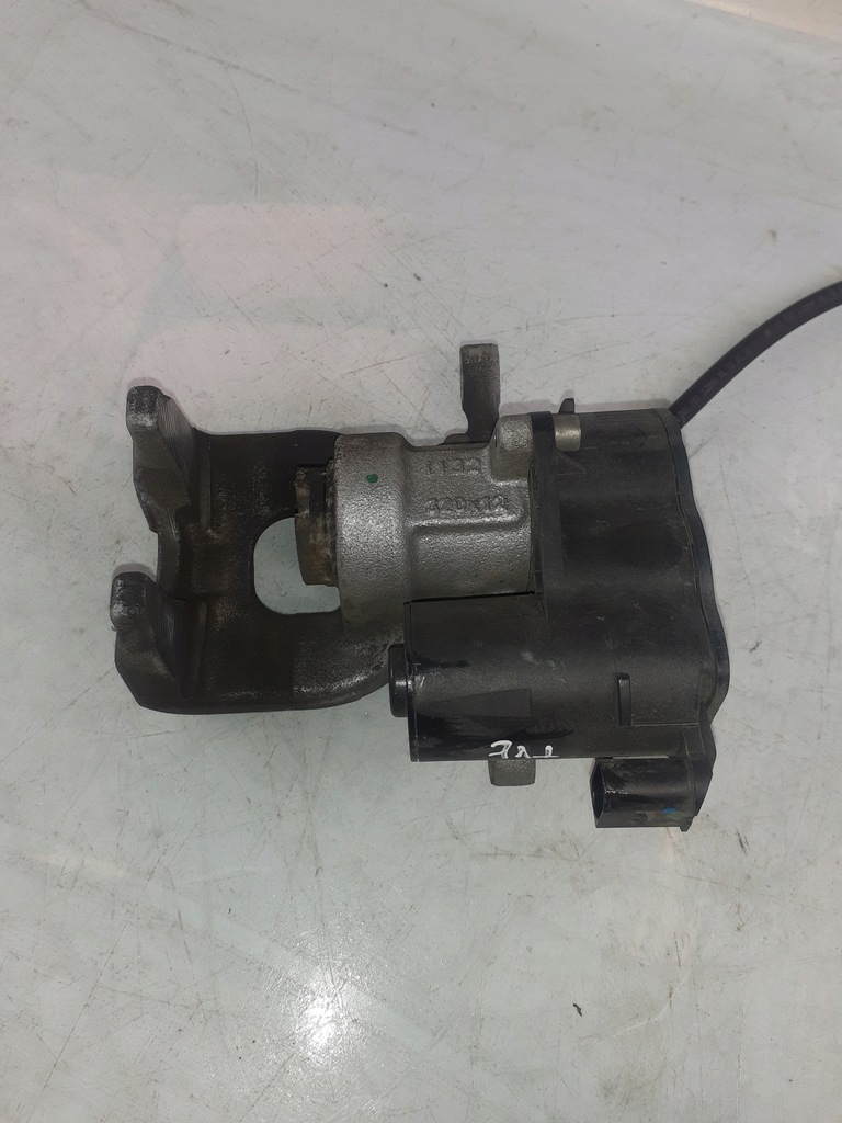 фото №6, Суппорт тормозной левый задняя mercedes glb x247