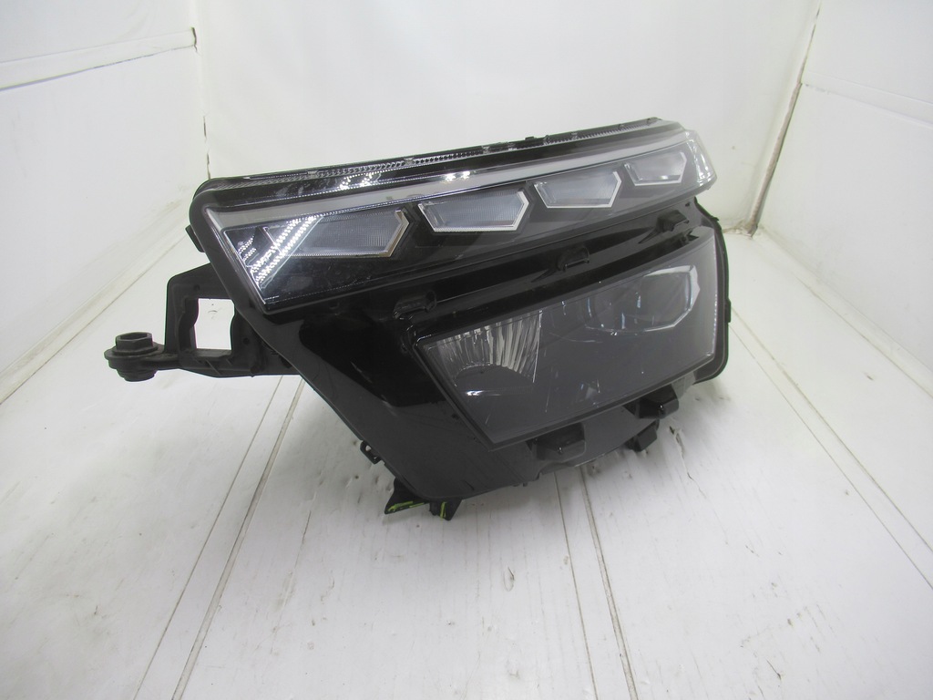 фото №1, Лампа левая перед skoda kamiq full led