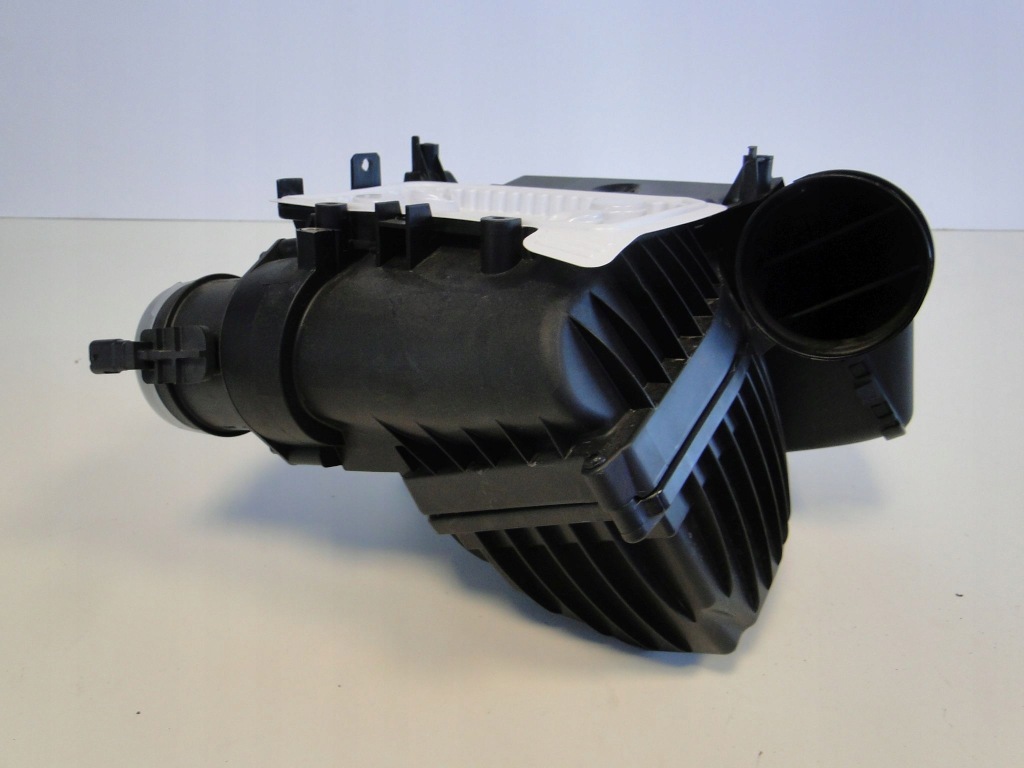 Mercedes cla 118 фільтр повітря витратомір Київ