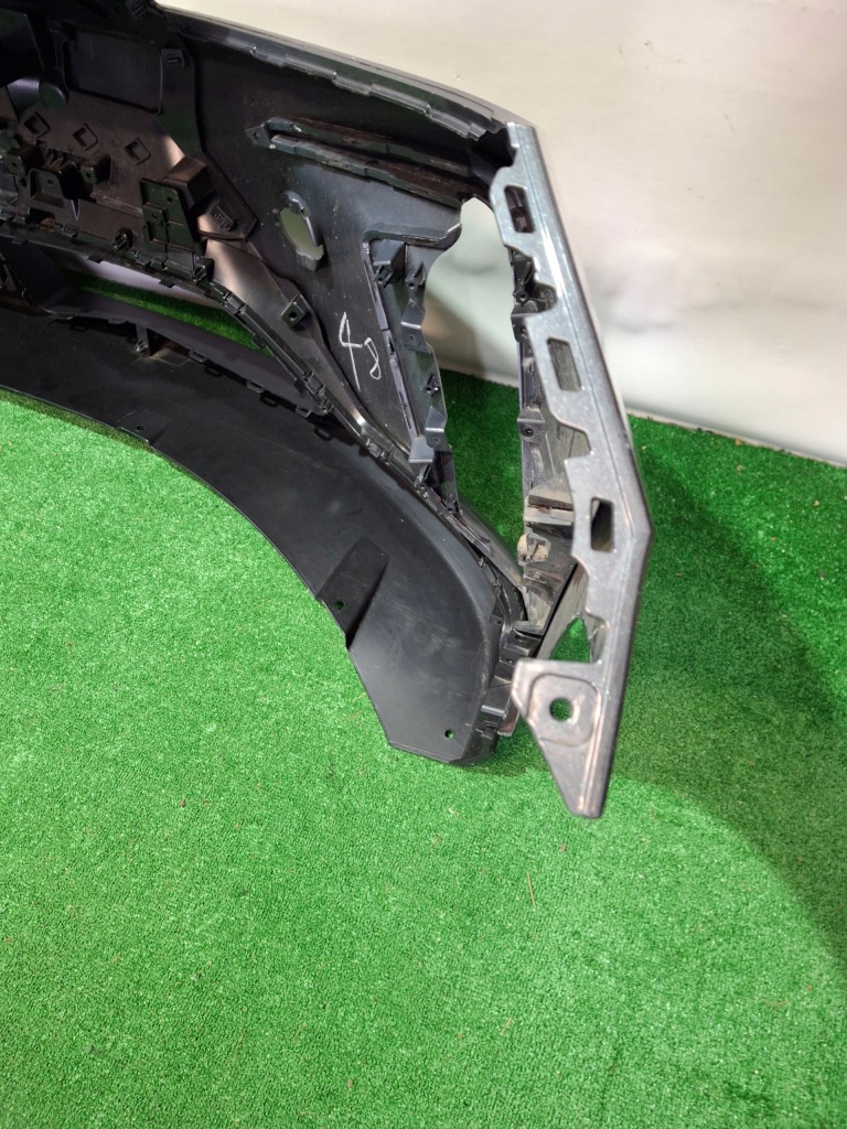 Mg 4 mulan 22- бампер перед передній p11183302 в Україні