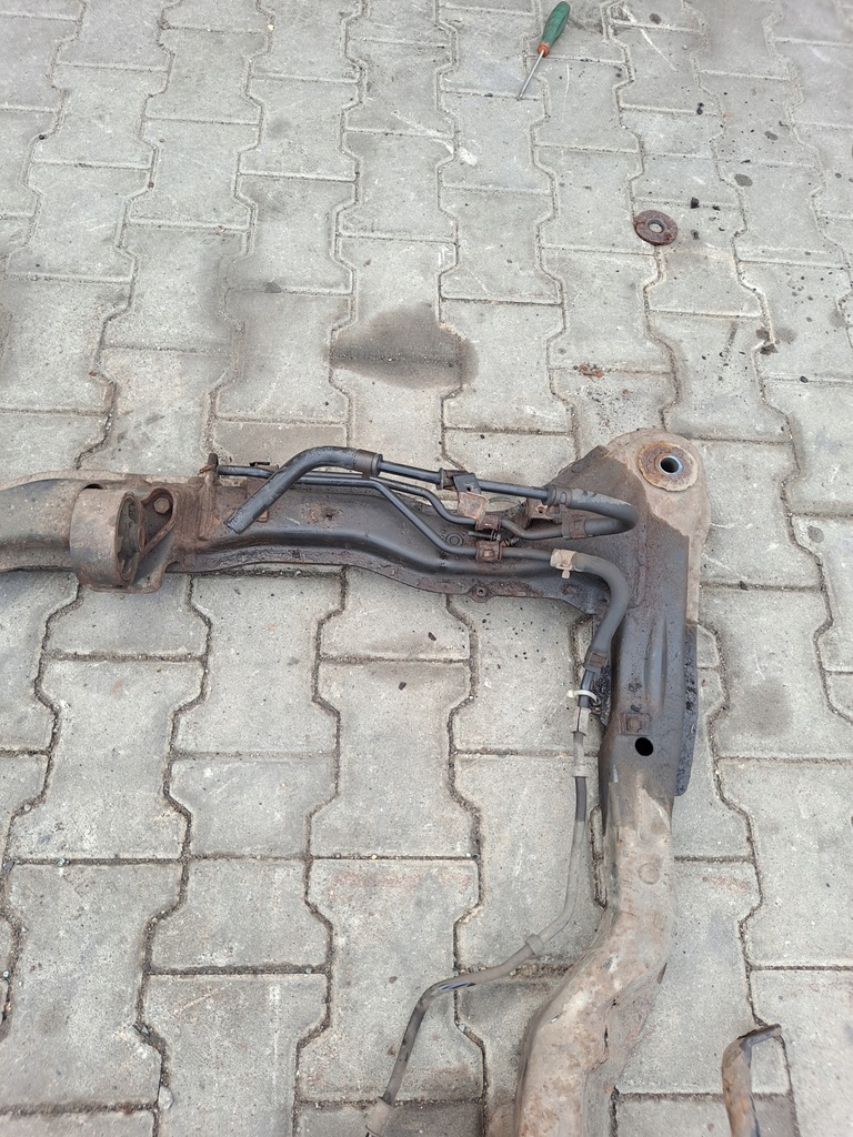 фото №5, Подрамник подрамник балка перед hyundai coupe ii 2.0