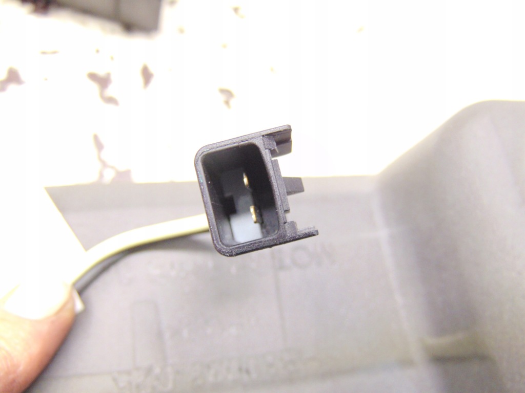 Насос компрессор открывания закрытия крышки opel insignia a 2008r- универсал европа с Разборки