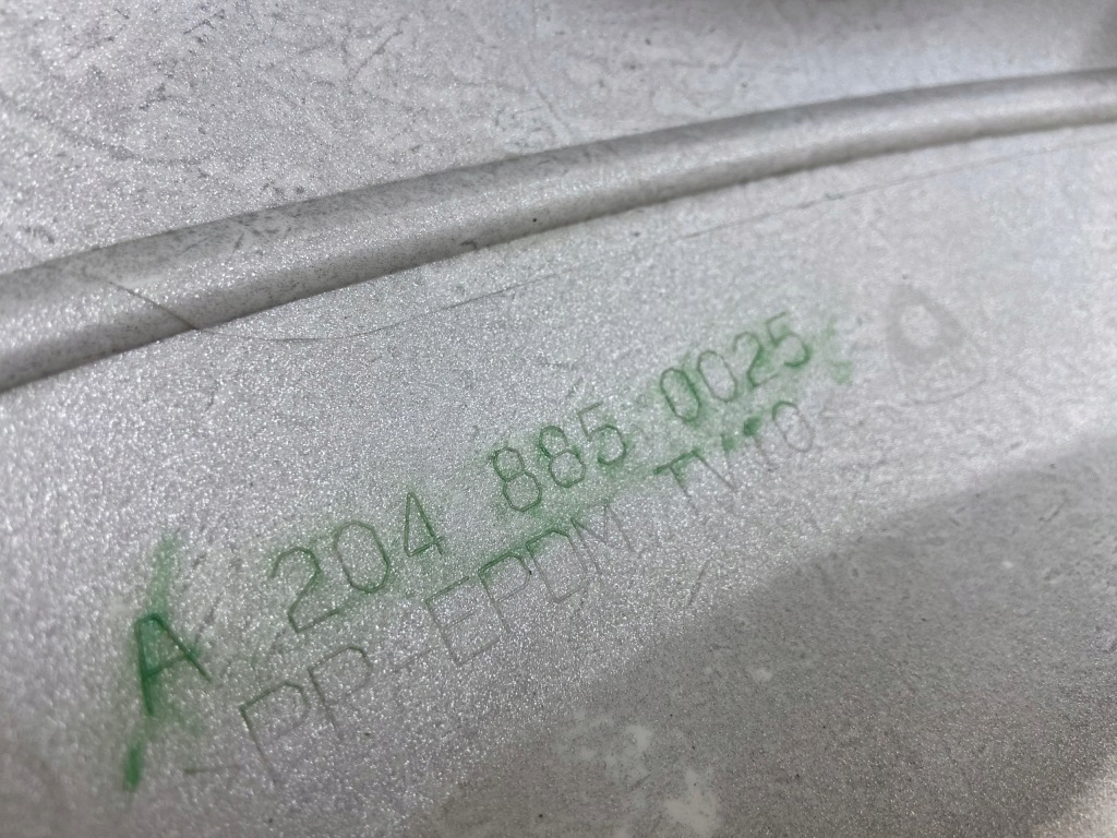 Купить Mercedes c klasa w204 бампер перед a2048850025