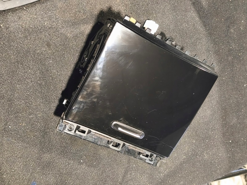 Купить Kia sorento 3 бардачок полка туннель 84680-c5000