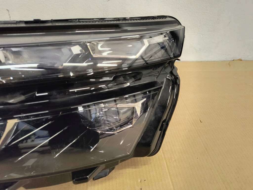 фото №10, Skoda kamiq 19- лампа левая перед full led 658941015d