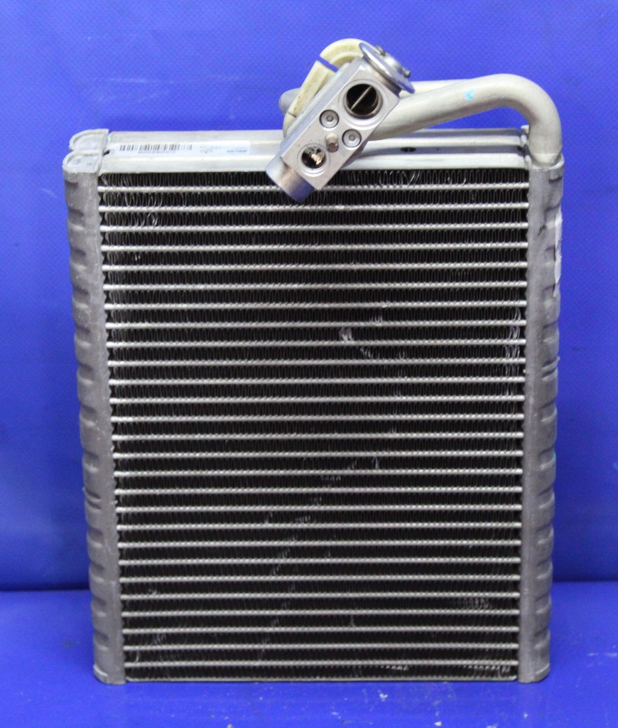 фото №1, Випарник кондиціонера mercedes w221 a2218300158