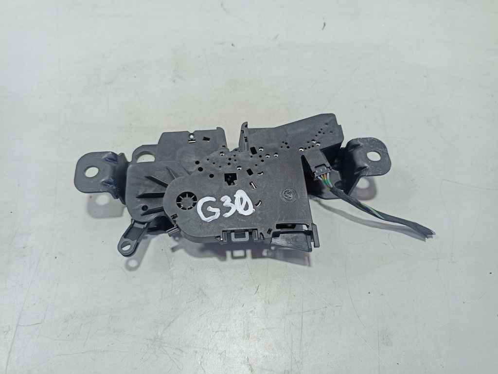 фото №1, Bmw 5 g30 замок кришки багажника 7383283