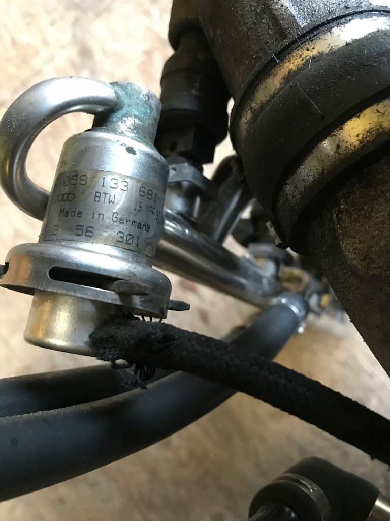 фото №7, Колектор всмоктуючий audi 058133206d