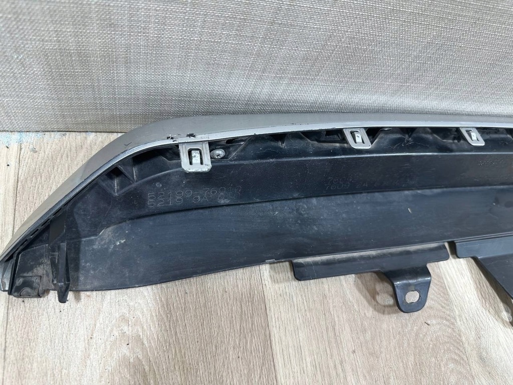 фото №9, Накладка спойлер диффузор бампера задняя lexus ct 76092-76010