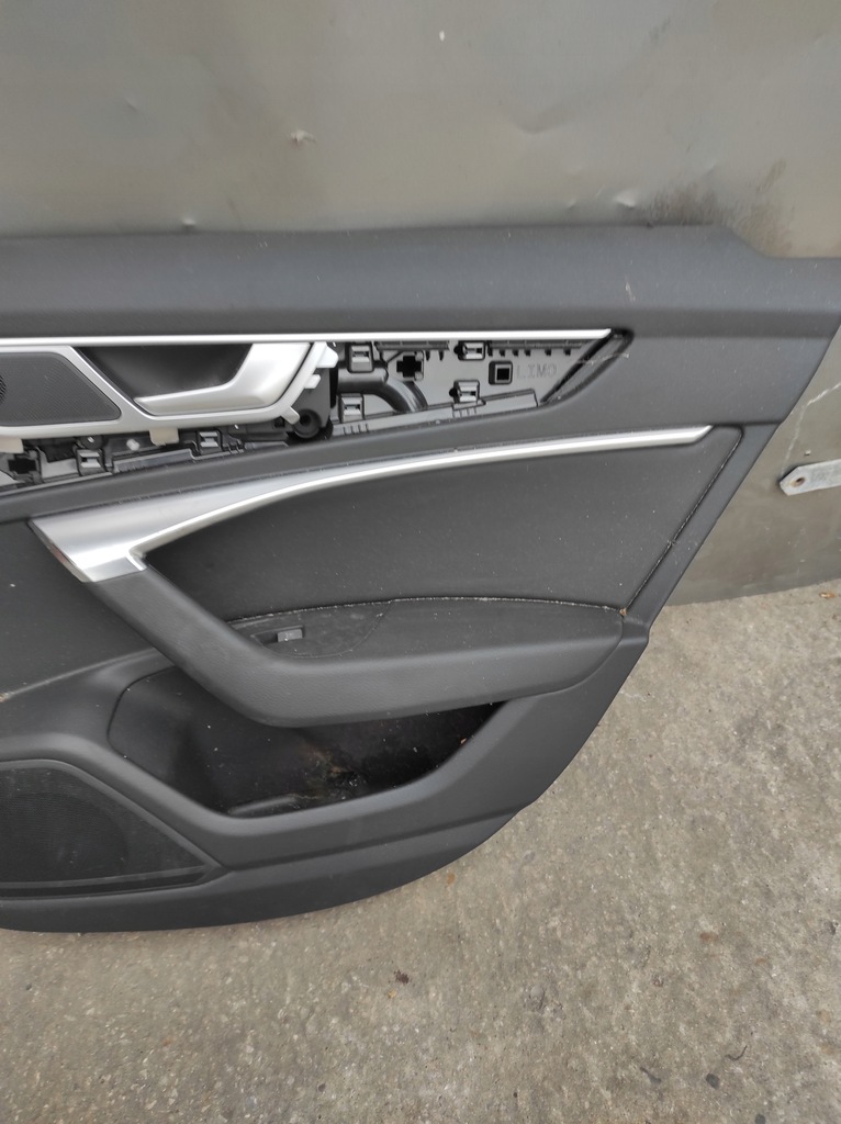 фото №10, Обшивка двері правий задня volkswagen arteon