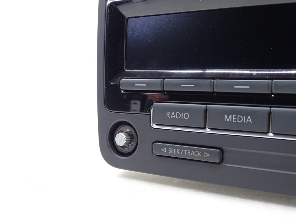 фото №4, Радио радиопроигрыватель cd vw jetta vi 6 5c 1k0035186as