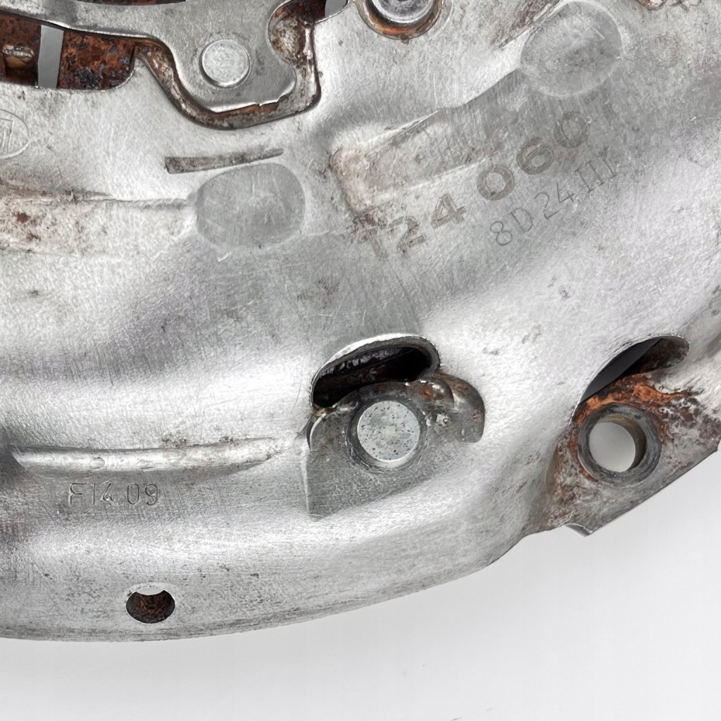 фото №12, Зчеплення комплект двомасовий маховик luk 2.0 tdi vw / audi / skoda / seat 05l105266b