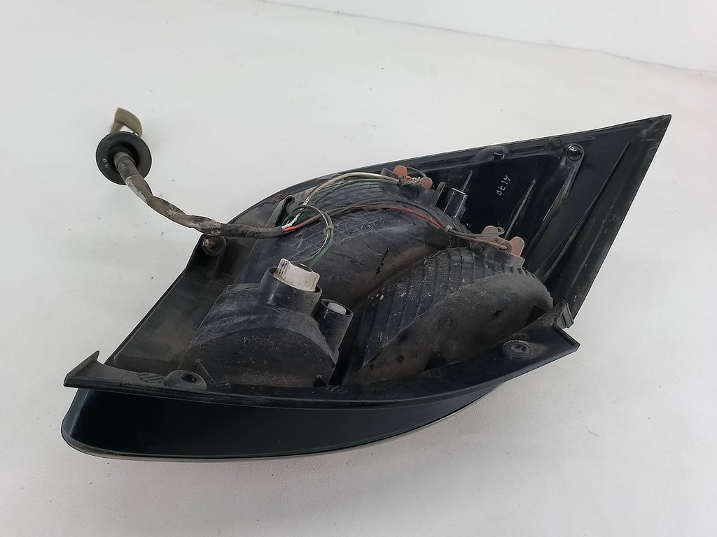 фото №7, Лампа задняя правая kia rio ii 92402-1g2r хэтчбек